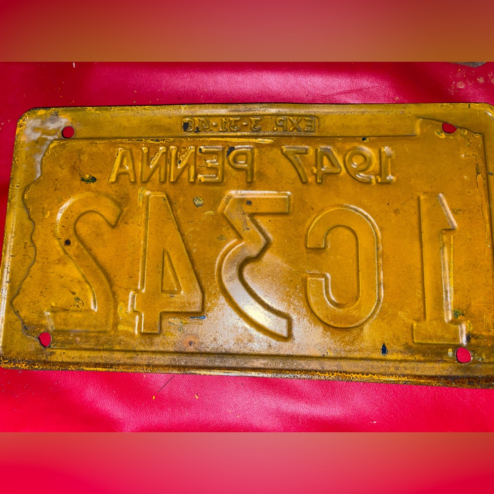 Pennsylvania 1947 License Plate. 1C342 - Picture 4 of 4